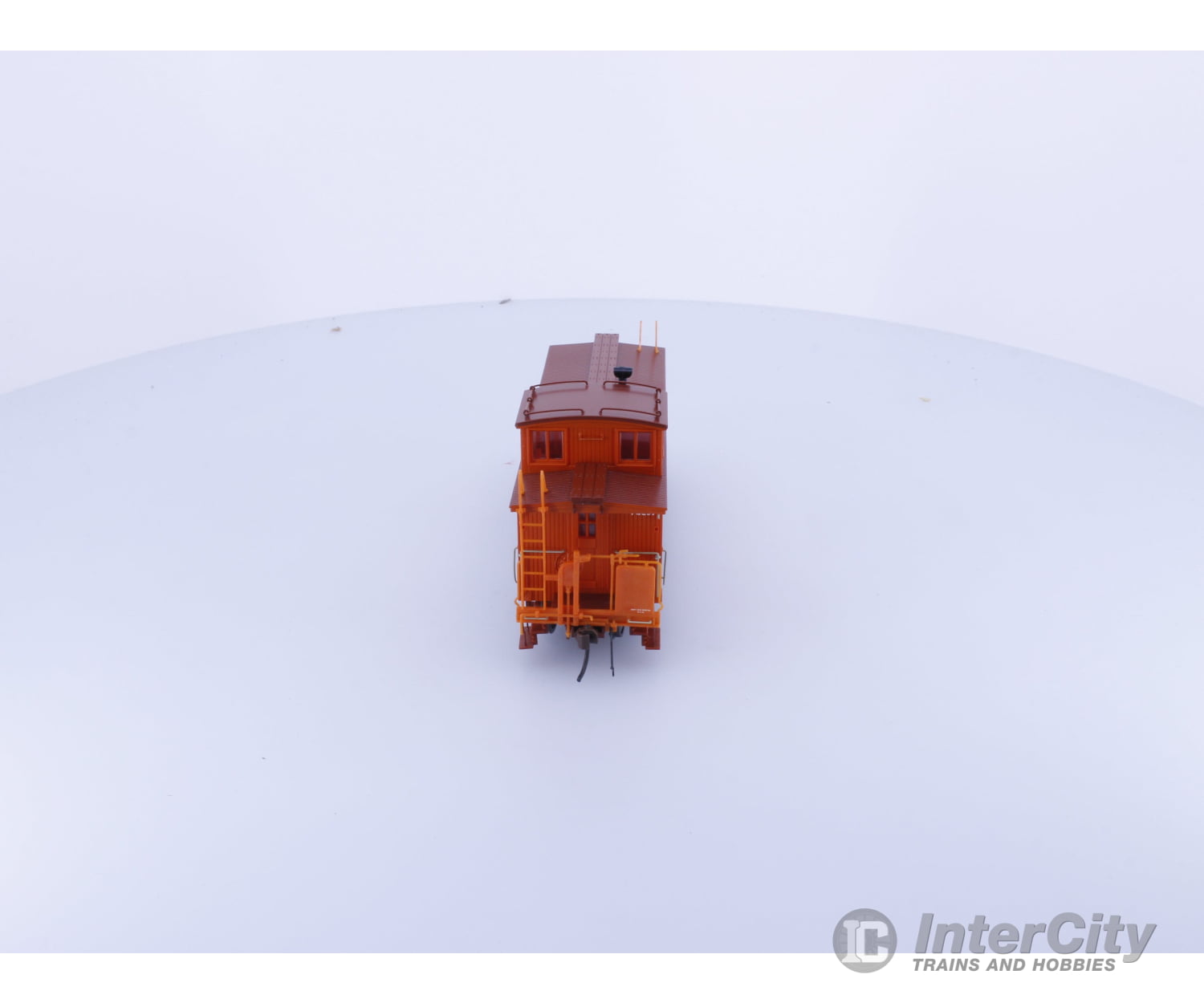 Trueline Trains 301011 HO Gold Line Caboose Canadian National (CN) 78257 Freight Cars