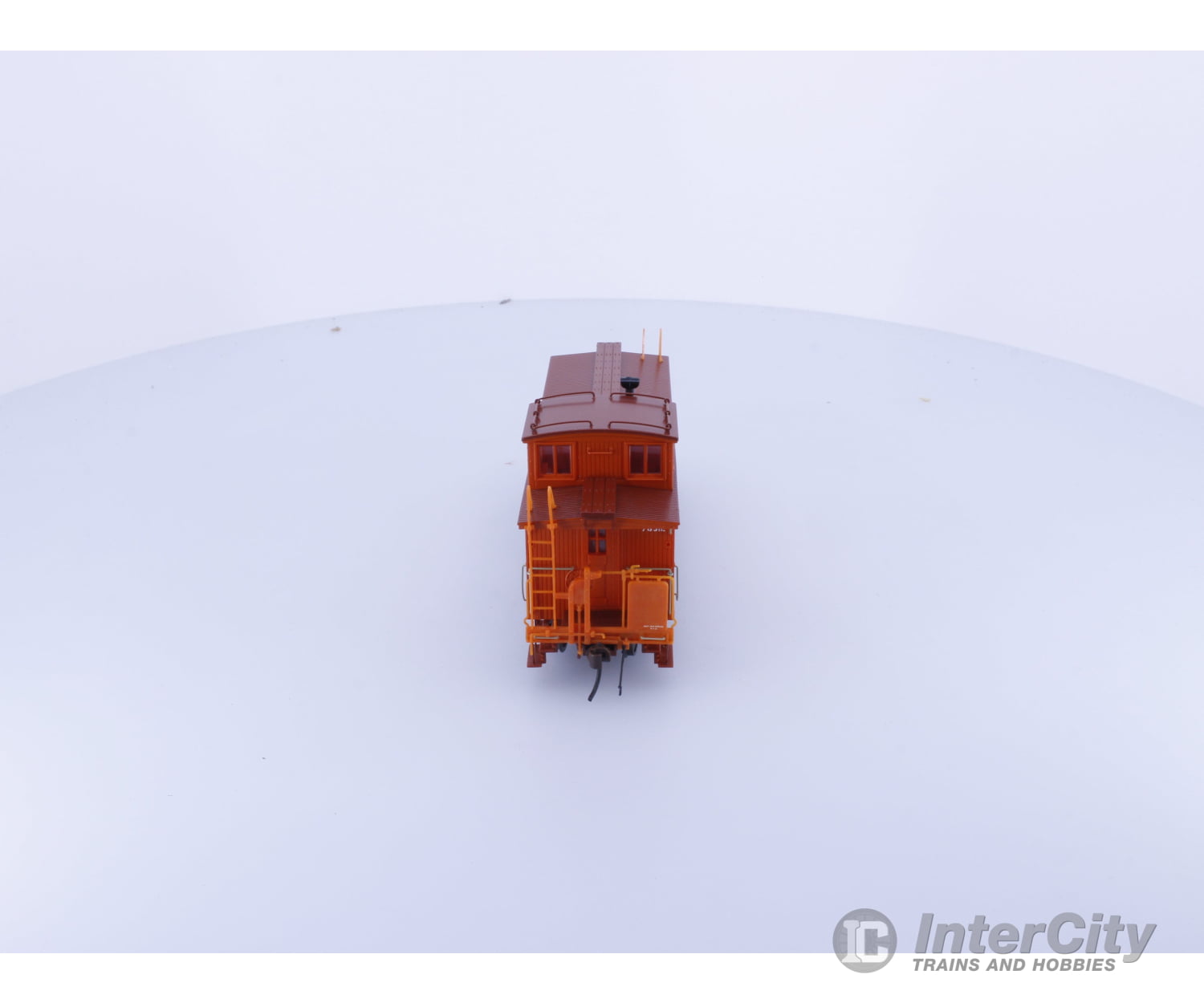 Trueline Trains 301012 HO Gold Line Caboose Canadian National (CN) 78312 Freight Cars