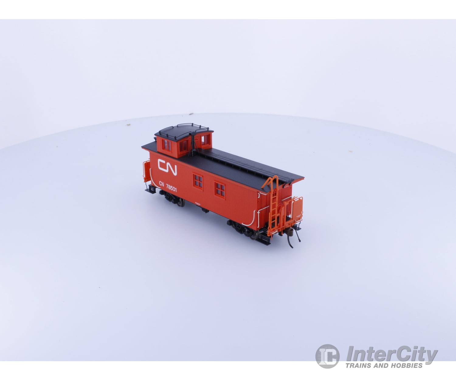 Trueline Trains 301024 HO Gold Line Caboose Canadian National (CN) 78501 Freight Cars