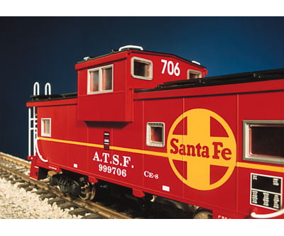 USA Trains R12119 G Canadian Pacific Rail Extended Vision Caboose Yellow - Freight Cars