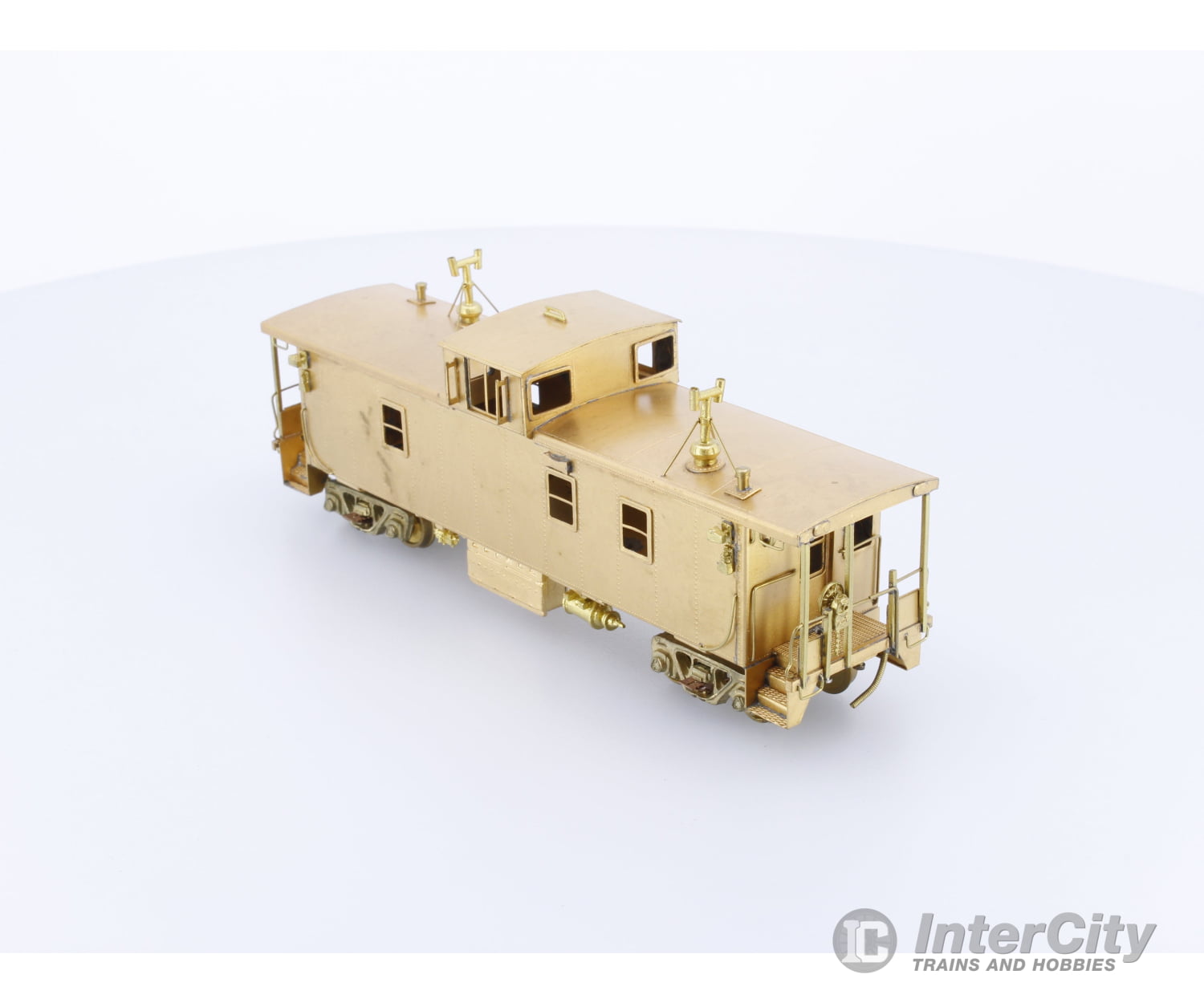 Van Hobbies CNRMODCAB HO Brass Modern Caboose Canadian National (CN) Freight Cars