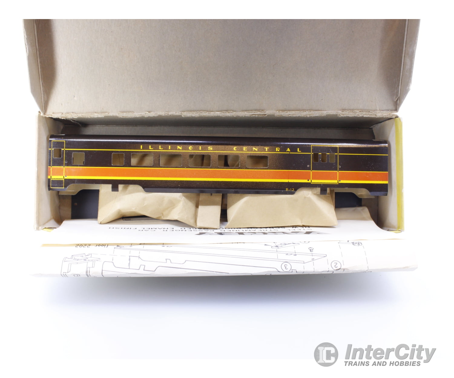 Varney S-13 HO Baggage Coach Kit Illinois Central (IC) S-13 Passenger Cars