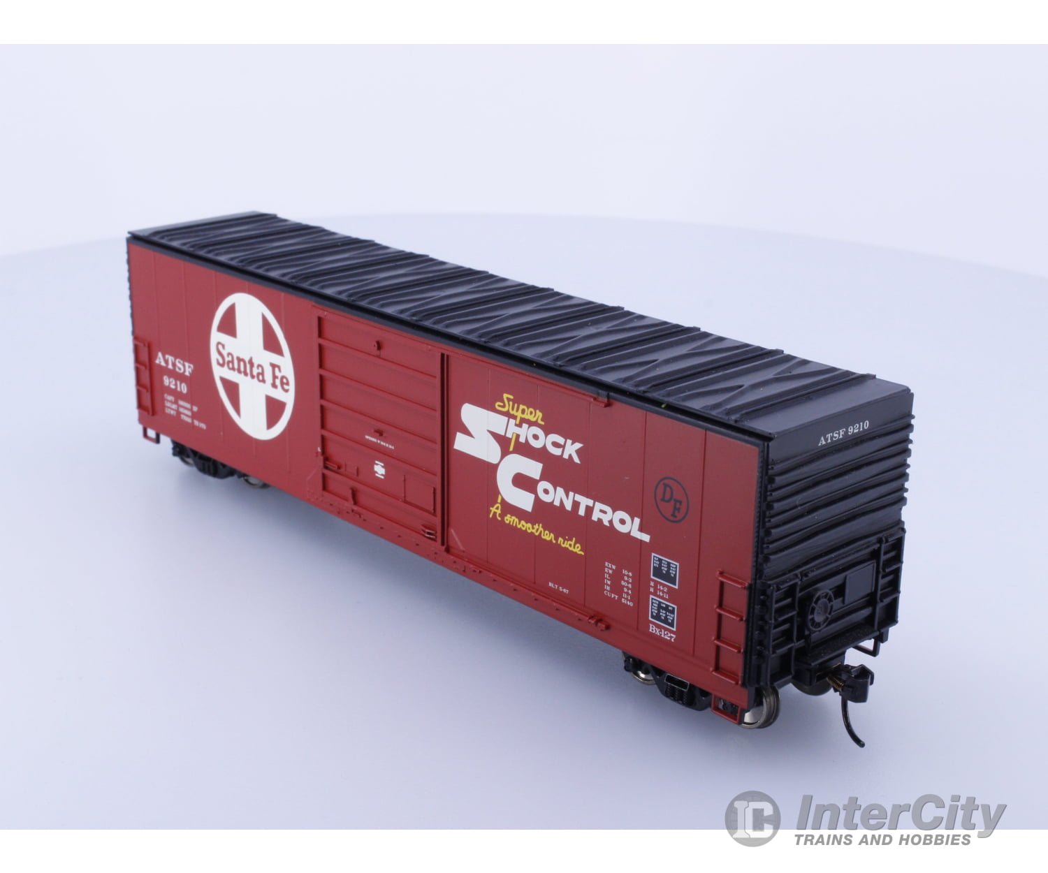 Walthers 910-1913 HO 50’ Evans Smoothside Box Car Atchison Topeka and Santa Fe (ATSF) 9210 Freight Cars