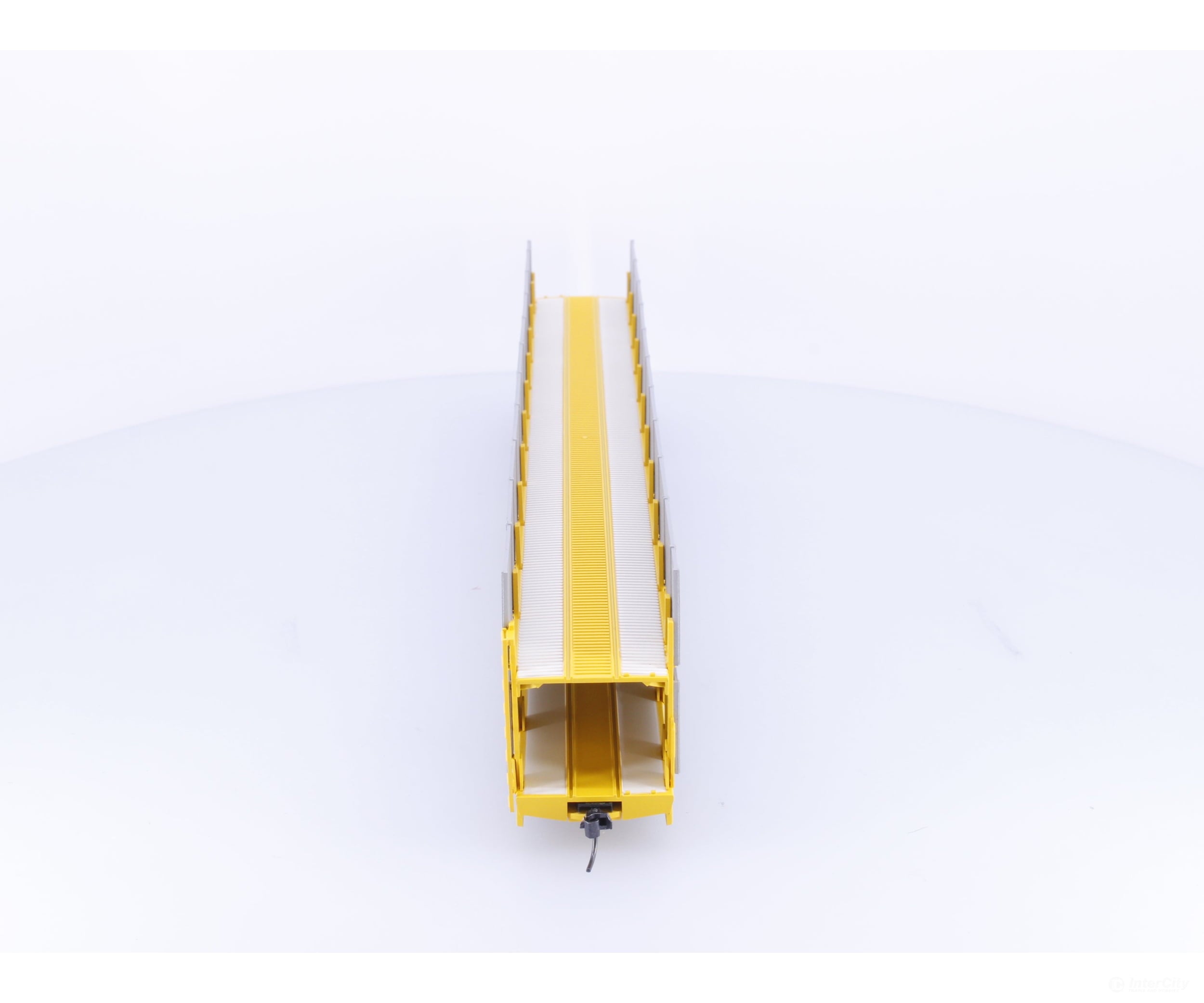 Walthers 910-8106 HO 89’ Bi-Level Shielded Auto Rack Chessie Chesapeake and Ohio (CO) 965433 - Freight Cars