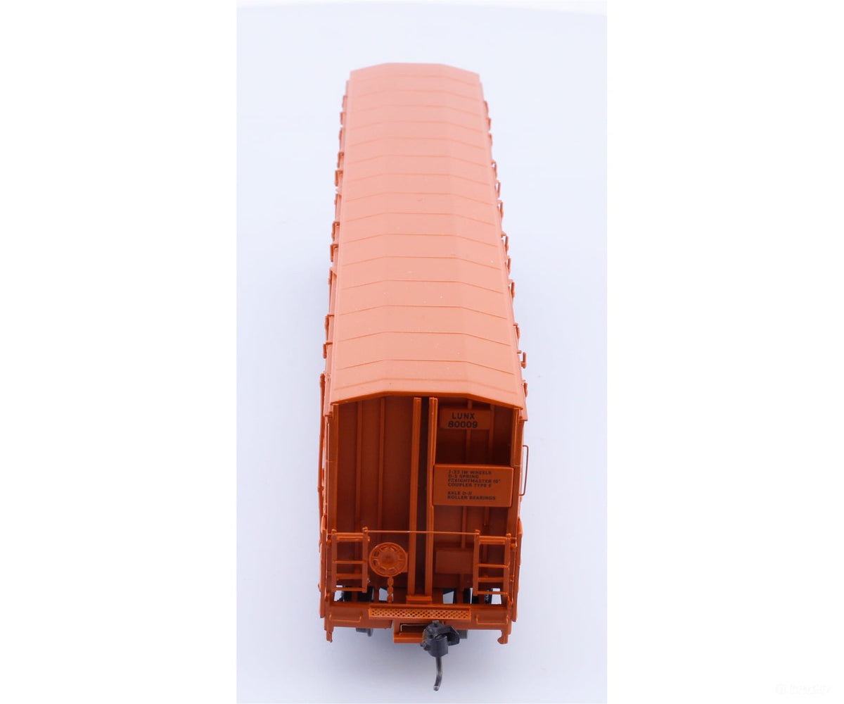 Walthers 920-101927 HO 56’ Thrall All-Door Box Car Lignum Forest (LUNX) 80009 - Freight Cars