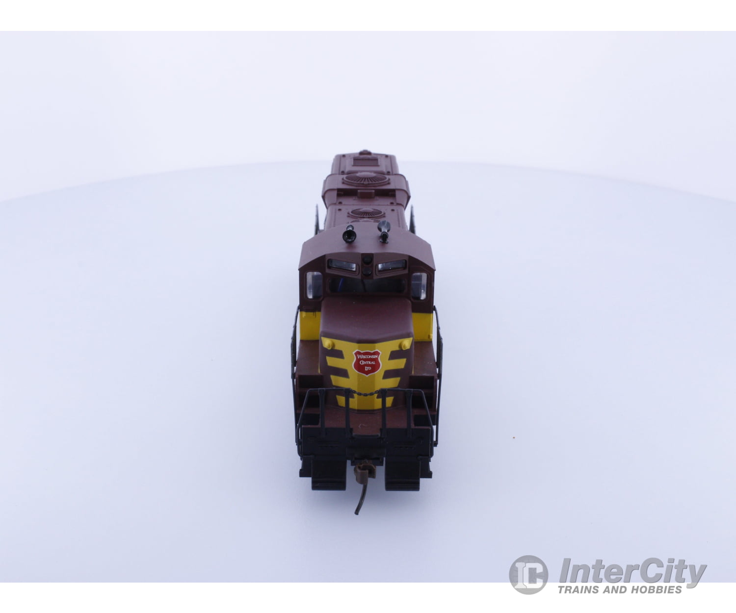 Walthers 931-118 HO GP9M Wisconsin Central (WC) 1503 Analog DC Locomotives