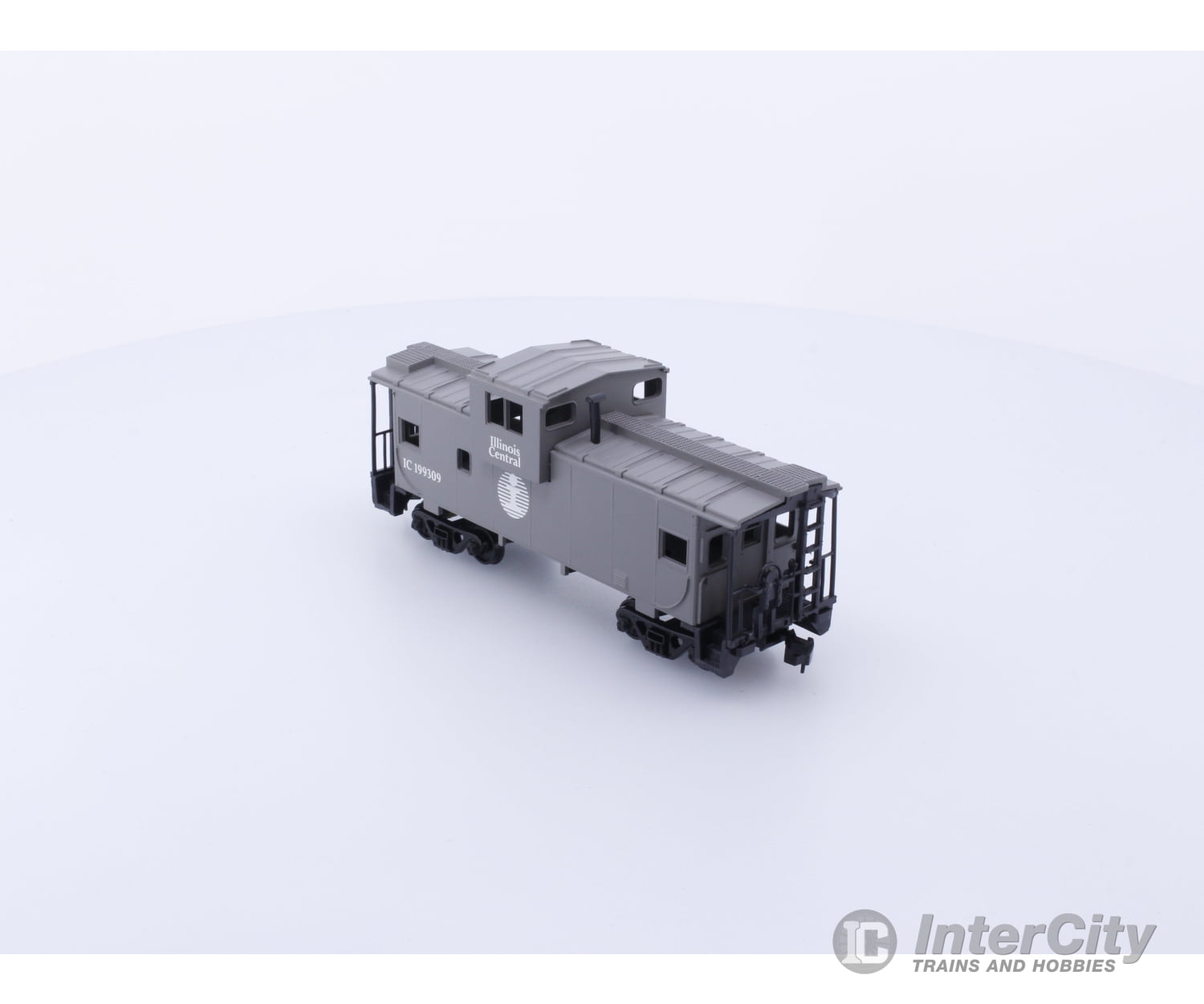 Walthers 931-521 HO Wide Vision Caboose Illinois Central (IC) 199309 Freight Cars