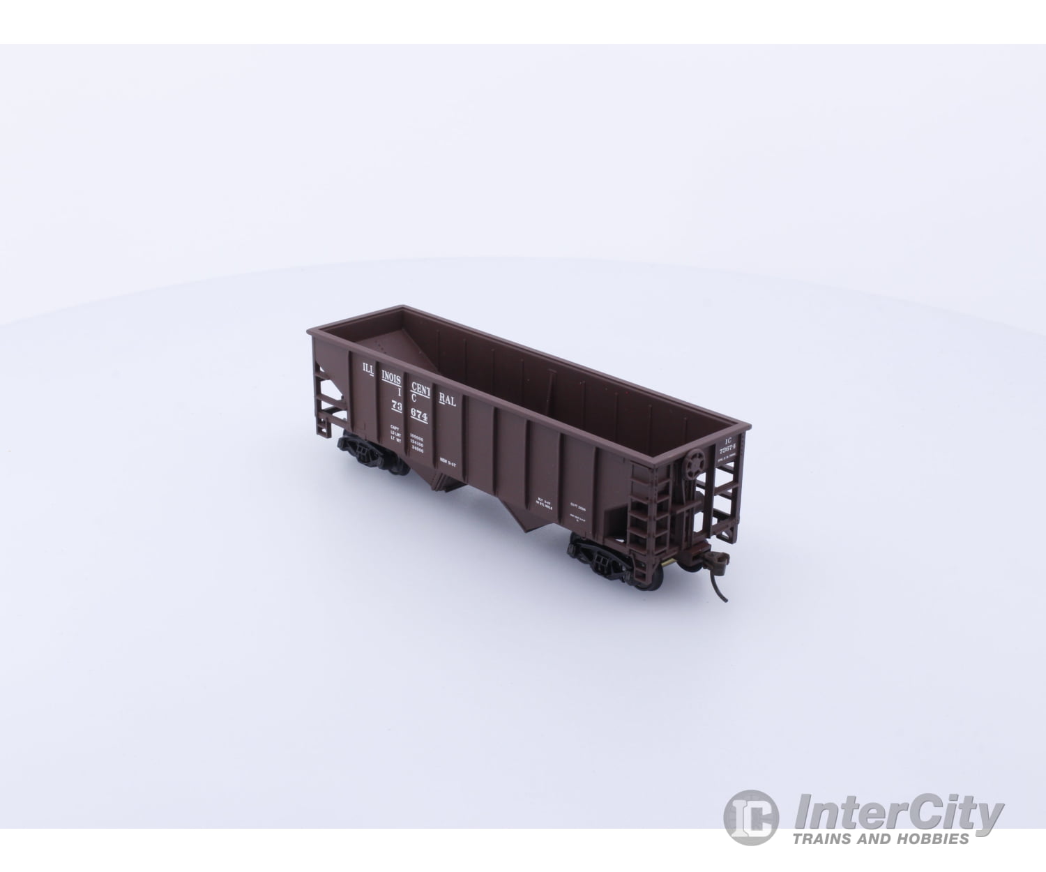 Walthers 931-642 HO 34’ PS-3 Coal Hopper Illinois Central (IC) 73674 Freight Cars