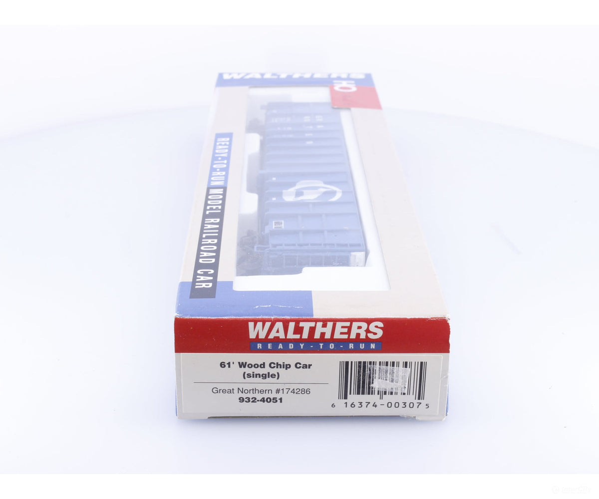Walthers 932-4051 HO 61’ Wood Chip Car Great Northern (GN) 174286 - Freight Cars