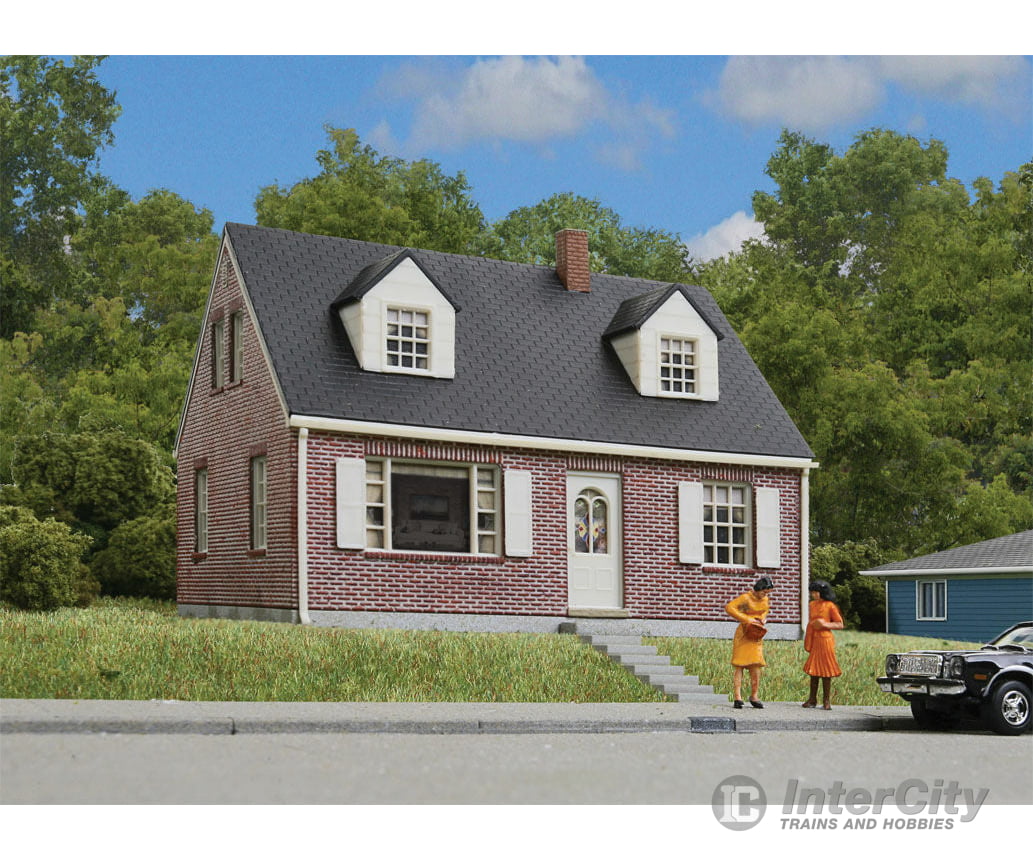 Walthers Cornerstone 3774 Brick Cape Cod House -- Kit - 4-1/4 X 3-5/8 3’ 10.7 9.2 7.6Cm Structures