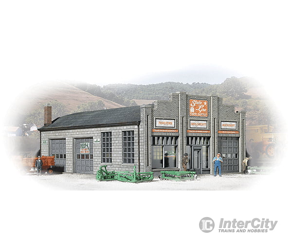 Walthers Cornerstone 3808 State Line Farm Supply -- Kit: 3-1/4 X 4-1/4 1-7/8’; Ramp: 1-3/16
