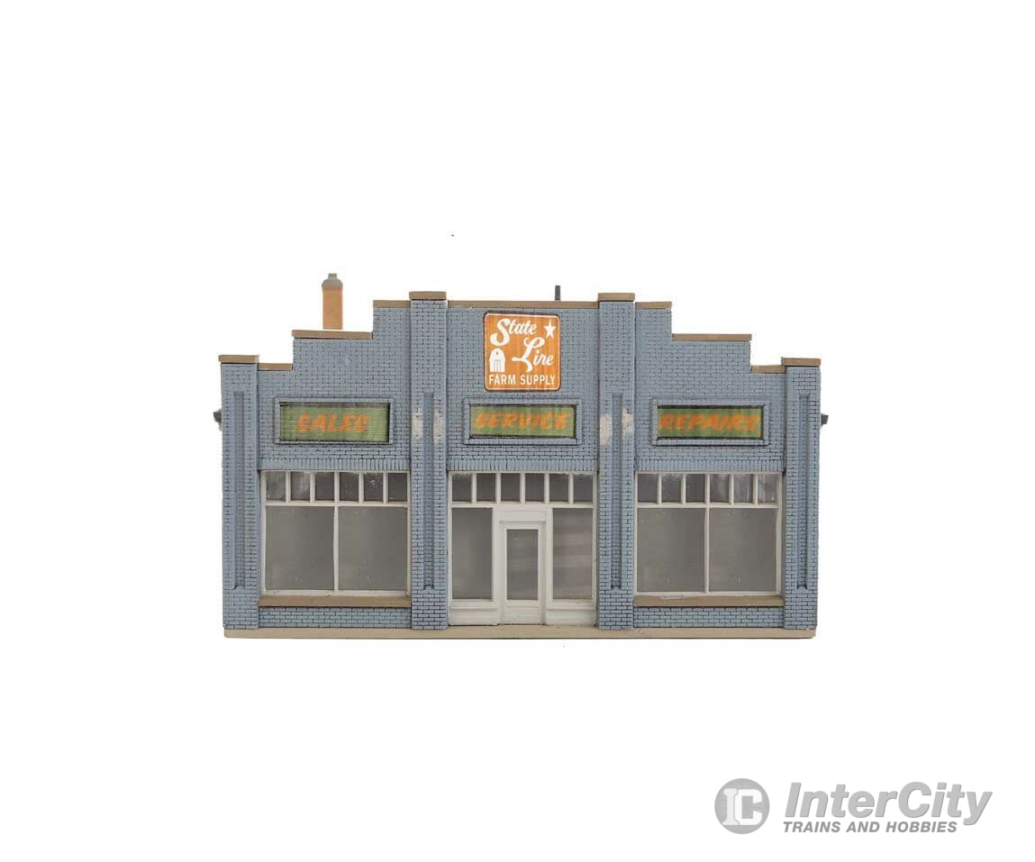 Walthers Cornerstone 3808 State Line Farm Supply -- Kit: 3-1/4 X 4-1/4 1-7/8’; Ramp: 1-3/16