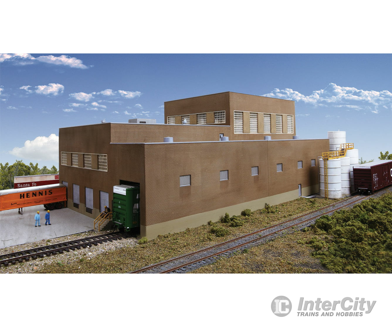 Walthers Cornerstone 3902 Paper Mill - Superior -- Kit 20-3/4 X 11-3/4 8-3/4’ 52.7 29.8 22.2Cm