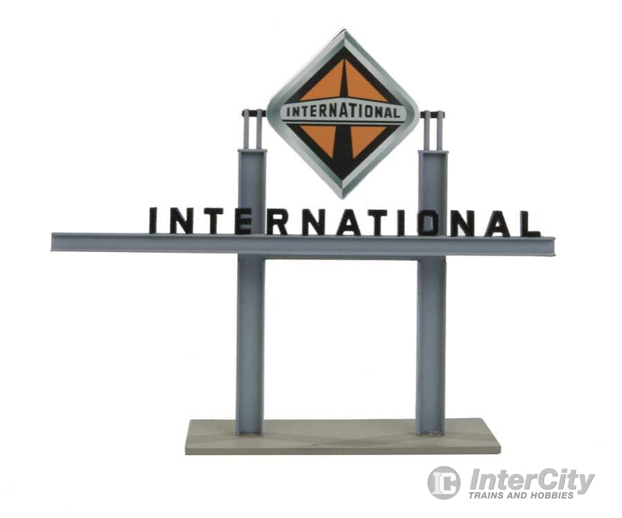 Walthers Cornerstone 4025 International Truck Dealership -- Kit - 8-7/8 X 12-1/4 3-7/8’ 22 31.1