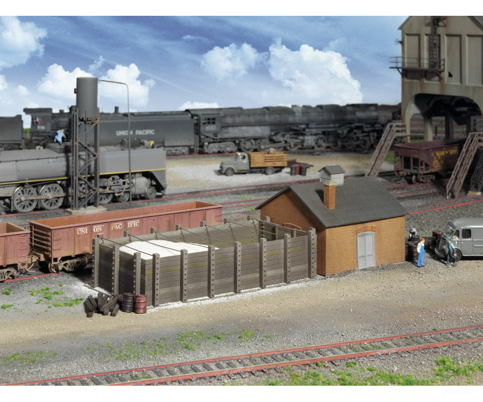 Walthers Cornerstone Ho 3182 Sanding Towers & Drying House -- Kit Structures