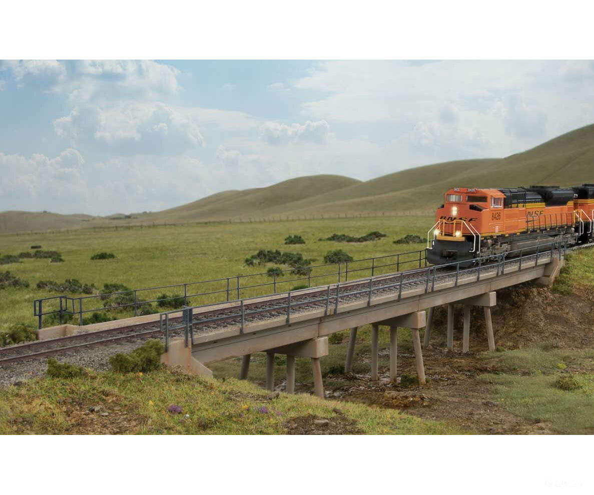 Walthers Cornerstone Ho 4591 Modern Short-Span Concrete Railroad Bridge -- Kit - 17-7/8 X 2-13/16