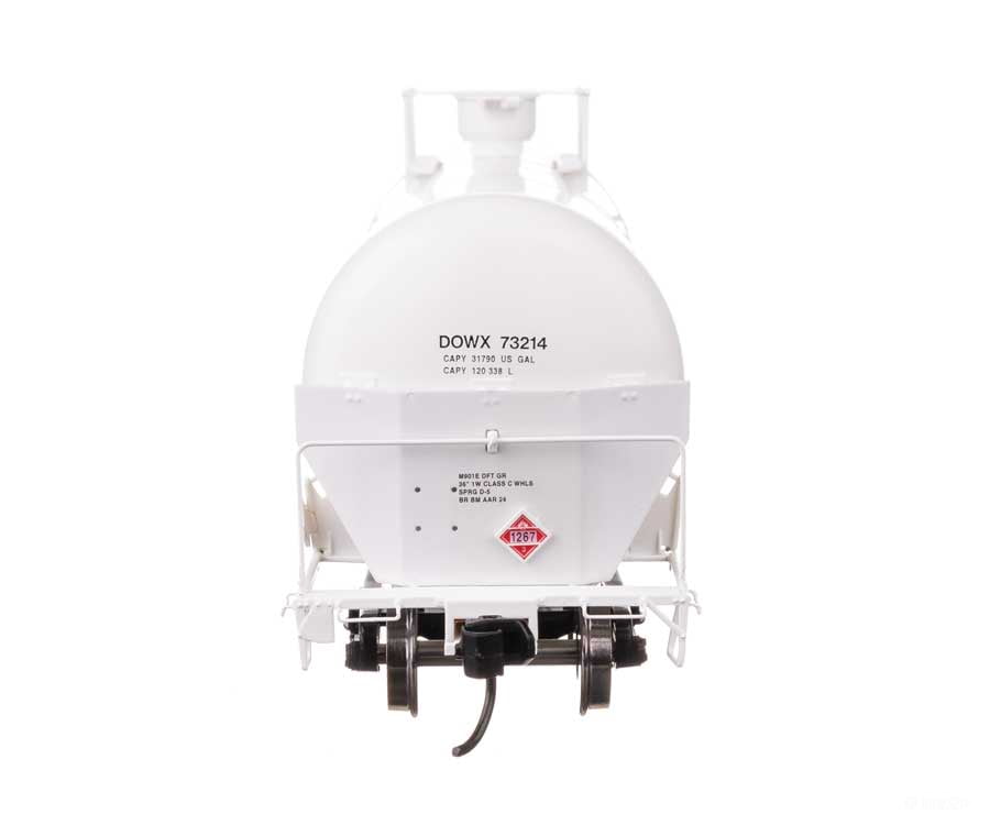 Walthers HO 100767 55’ Trinity Modified 30,145-Gallon Tank Car - Dow Chemical DOWX #73214 - Freight Cars