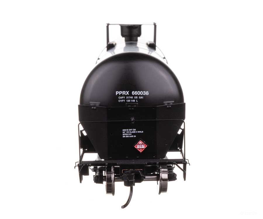 Walthers HO 100775 55’ Trinity Modified 30,145-Gallon Tank Car - Conoco Phillips PPRX #660038 - Freight Cars