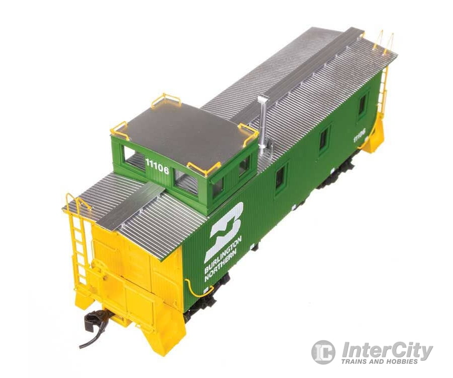 Walthers HO 103256 30’ GTW Style Wood Caboose with Offset Coupola - Ready To Run - Burlington Northern #11106 Freight