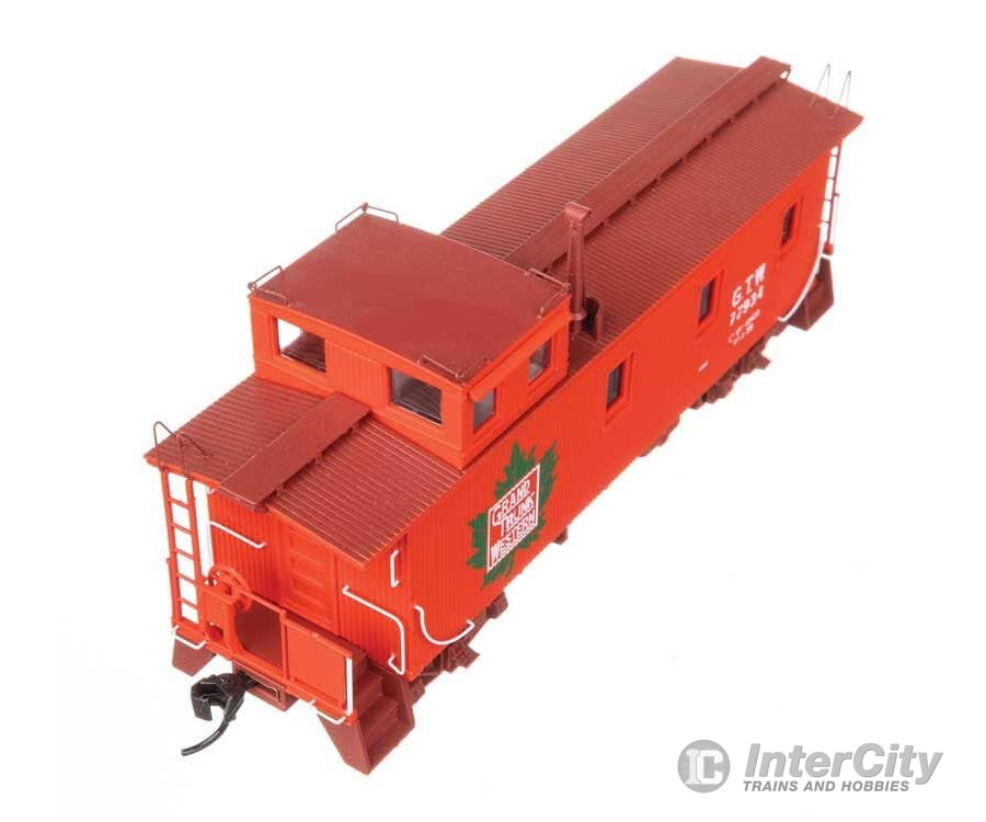 Walthers HO 103261 30’ GTW Style Wood Caboose with Offset Coupola - Ready To Run - Grand Trunk Western (Early) #77934