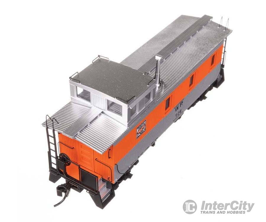 Walthers HO 103265 30’ GTW Style Wood Caboose with Offset Coupola - Ready To Run - Western Pacific(TM) #726 Freight Cars