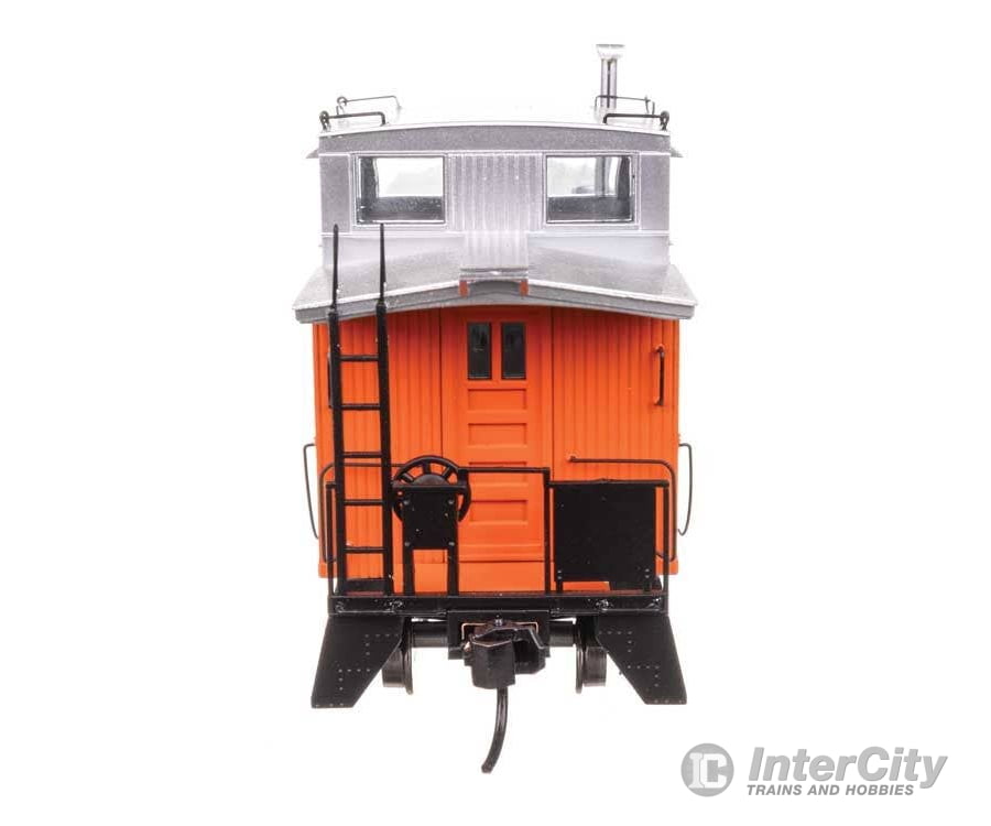 Walthers HO 103266 30’ GTW Style Wood Caboose with Offset Coupola - Ready To Run - Western Pacific(TM) #754 Freight Cars
