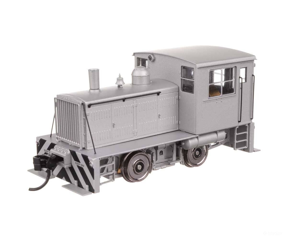 Walthers HO 20018 Plymouth ML-8 Industrial Switcher - DCC only - Silver with Black Stripes Locomotives
