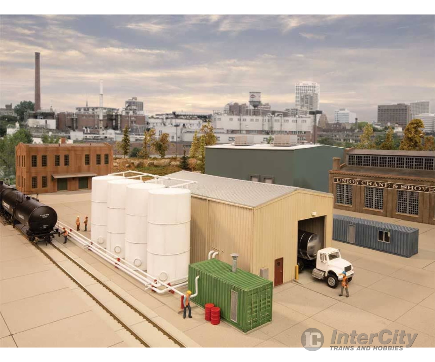 Walthers HO 4181 Corn Syrup Transfer - Transload Facility - Kit Structures