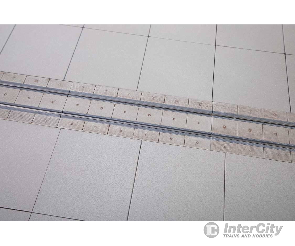 Walthers HO 4186 Transload Pavement - Transload Facility - Kit Structures