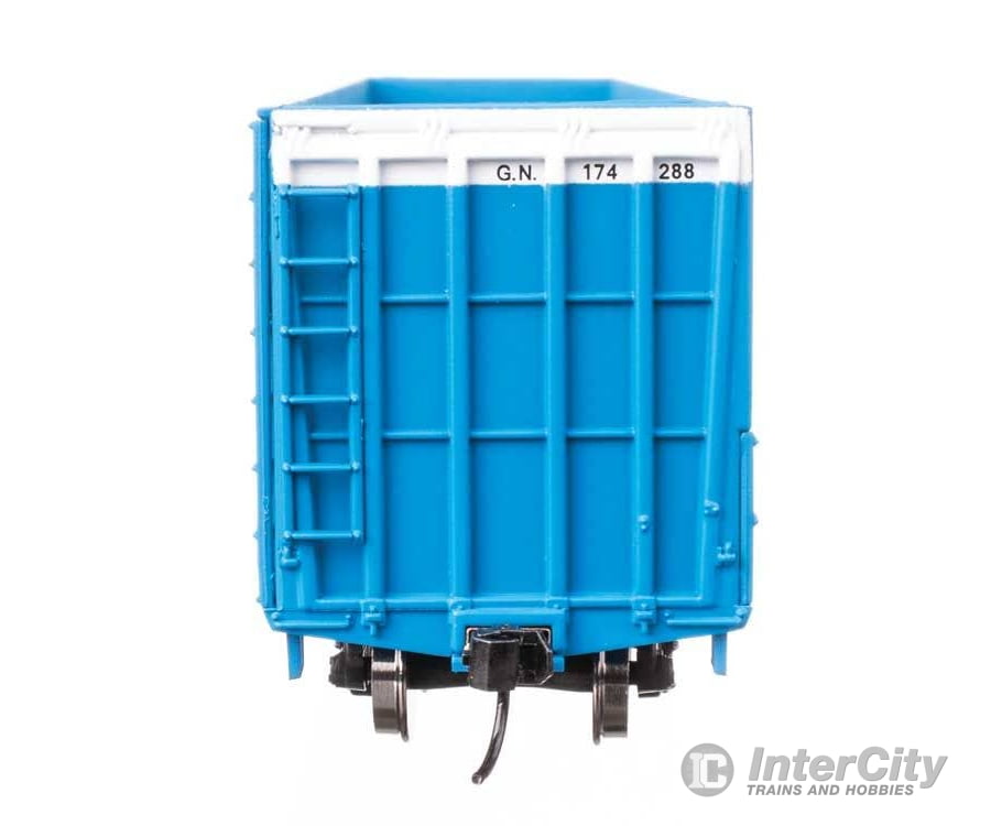 Walthers HO 6115 61’ Wood Chip Gondola - Ready To Run - Great Northern #174288 Freight Cars