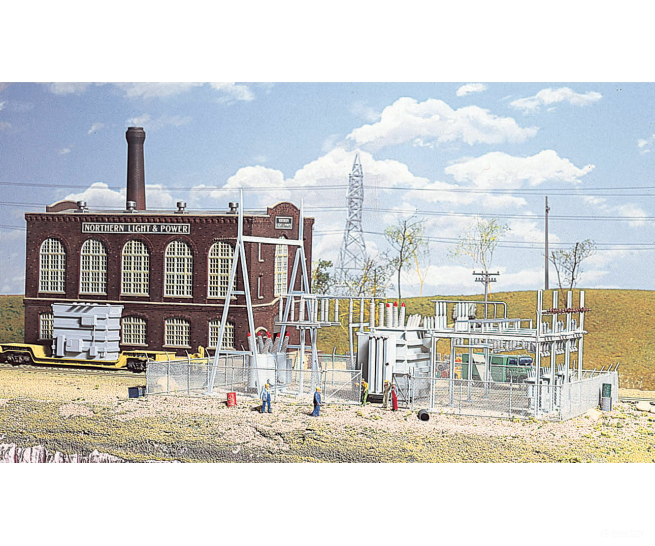 Walthers Cornerstone 3025 Northern Light & Power Substation -- Kit - 8-1/2 X 12-1/2’ 21.6 31.8Cm