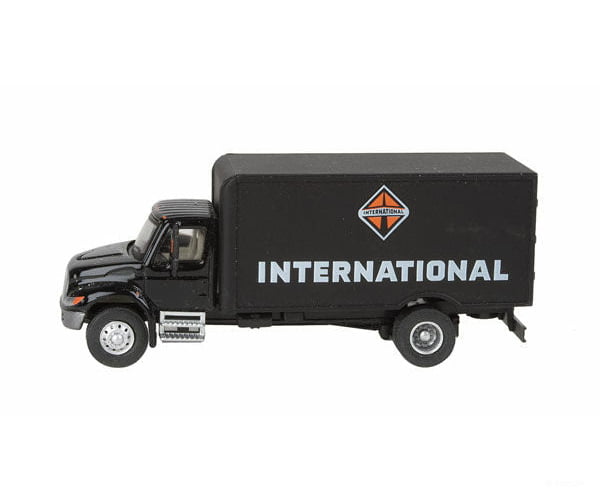 Walthers Scenemaster 11292 International(R) 4900 Single-Axle Box Van - Assembled -- International