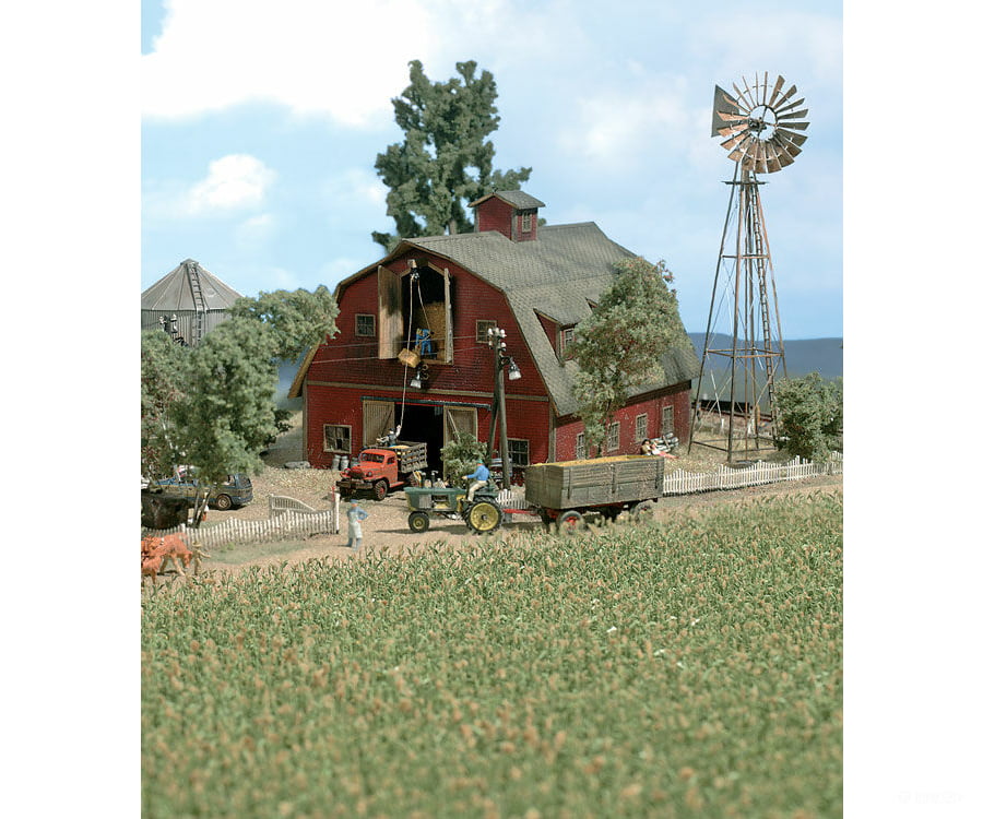 Walthers Scenemaster 1140 Summer Corn Field -- Green Grass & Scenery Mats
