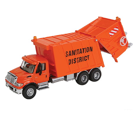 Walthers Scenemaster 11770 International(R) 7600 Garbage Truck - Assembled -- Sanitation District