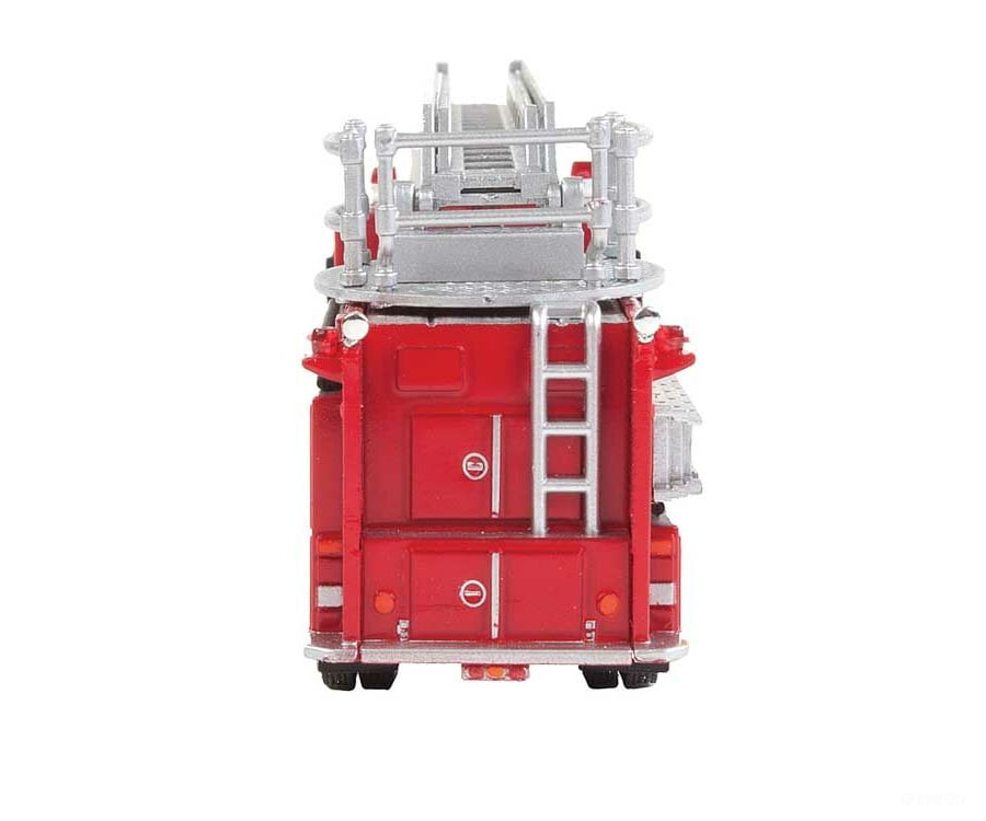 Walthers Scenemaster 13801 Heavy-Duty Fire Department Ladder Truck - Assembled -- Red Cars & Trucks