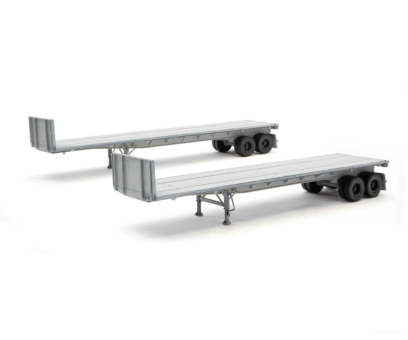 Walthers Scenemaster 2700 40’ Flatbed Trailer - Kit 2-Pack -- Undecorated Freight Loads & Containers