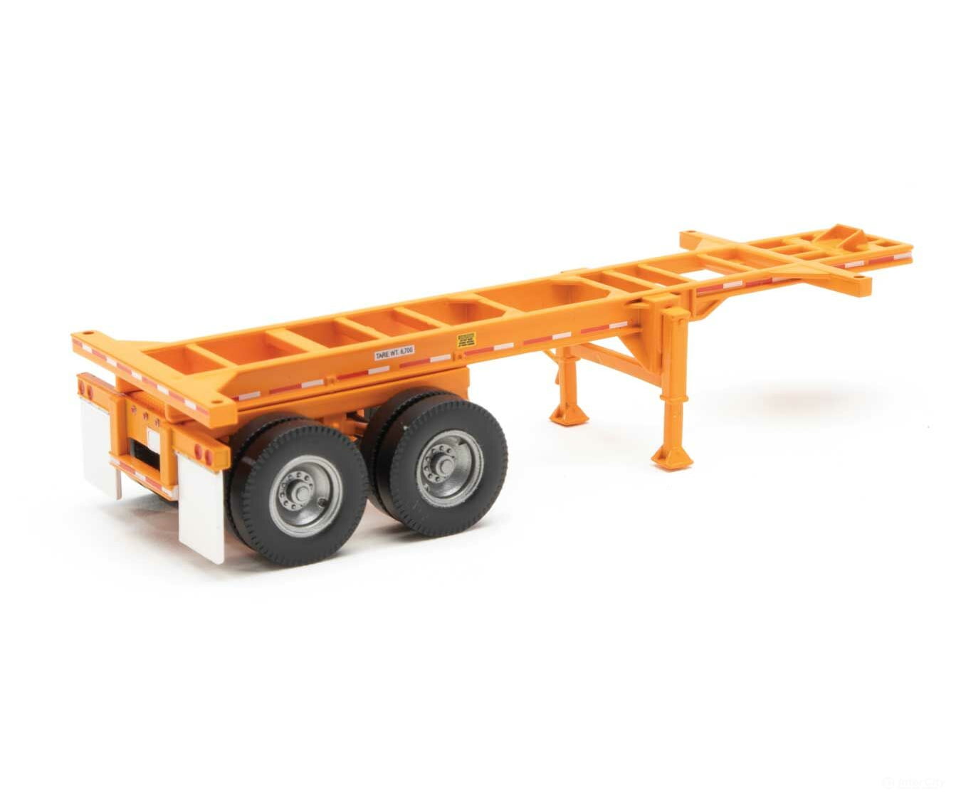 Walthers Scenemaster 4502 20’ Container Chassis (2-Pack) -- Orange Freight Loads & Containers