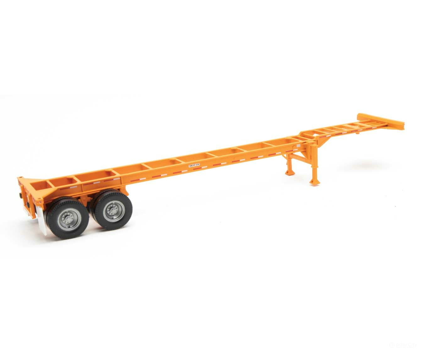 Walthers Scenemaster 4552 40’ Container Chassis (2-Pack) -- Orange Freight Loads & Containers