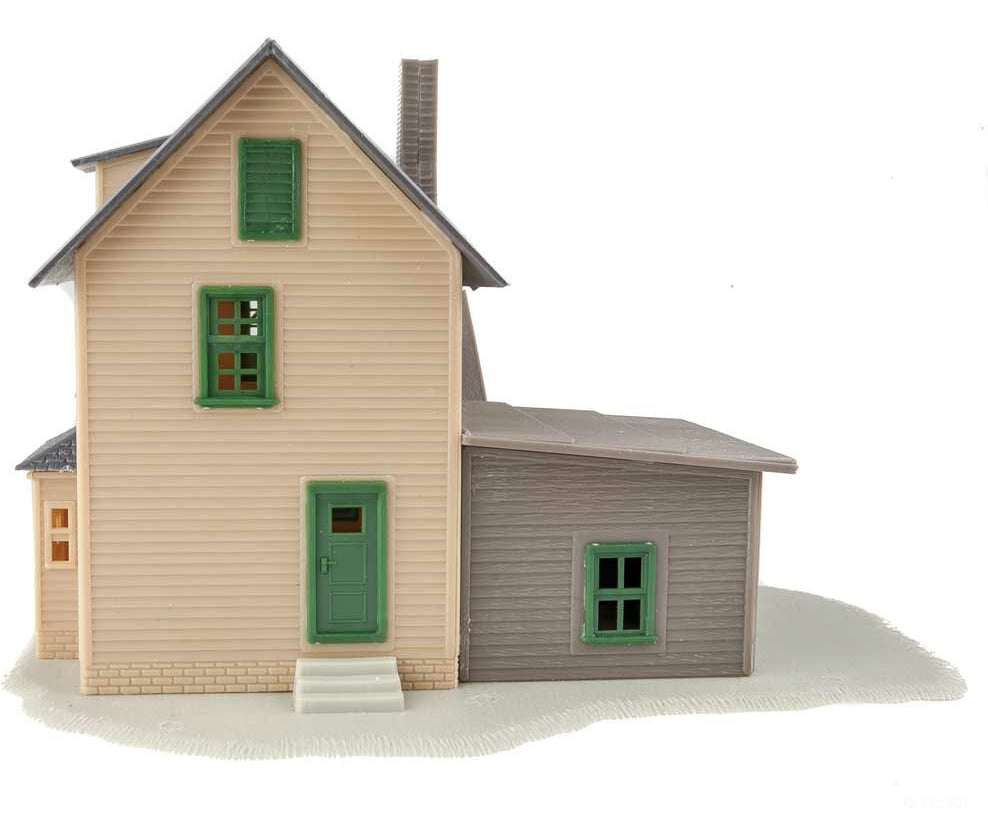 Walthers Trainline 914 Rooming House -- Kit Structures