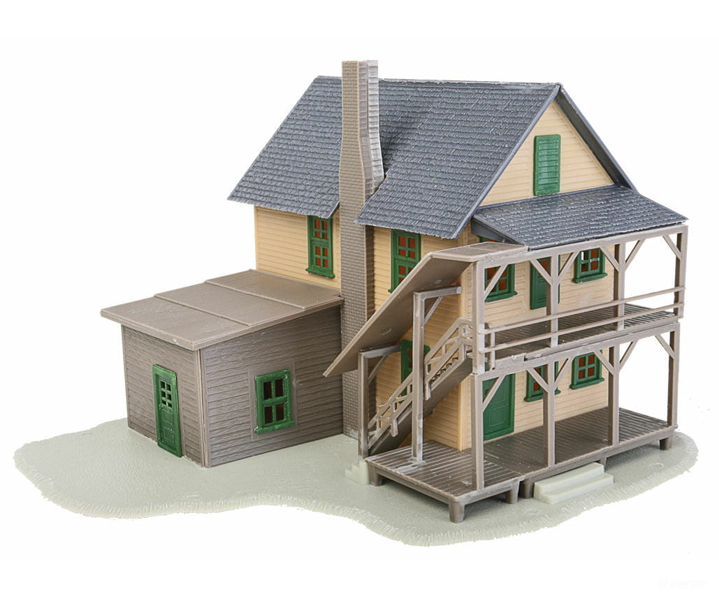 Walthers Trainline 914 Rooming House -- Kit Structures