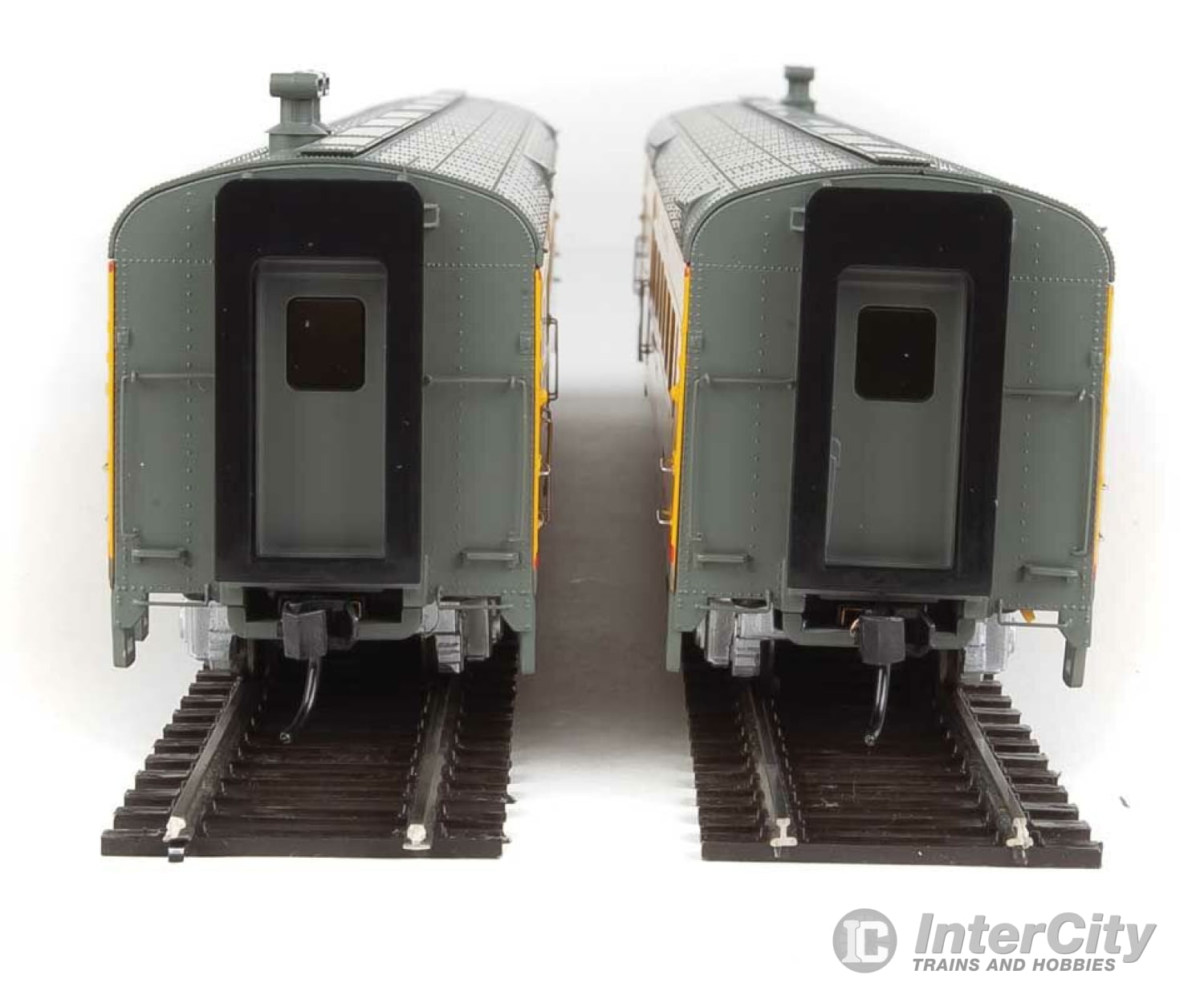 Walthers Life-Like Ho 18603 85 Acf 48-Seat Diner - Lighted Union Pacific(R) Heritage Fleet --