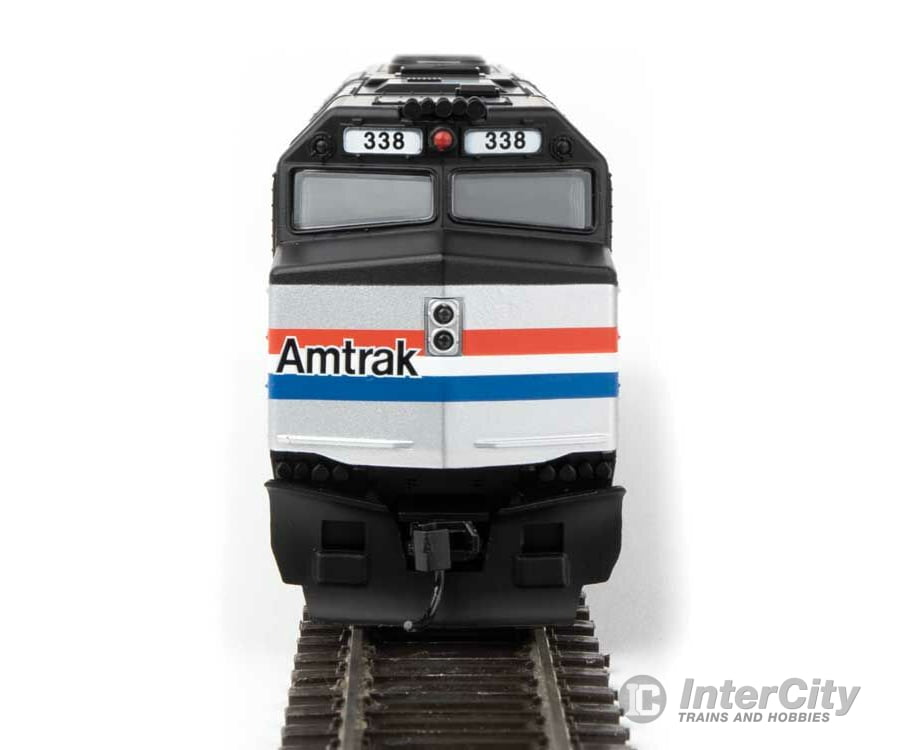 Walthers Mainline 19465 Emd F40Ph - Esu Sound And Dcc -- Amtrak(R) #338 (Phase Iii; Equal Red White