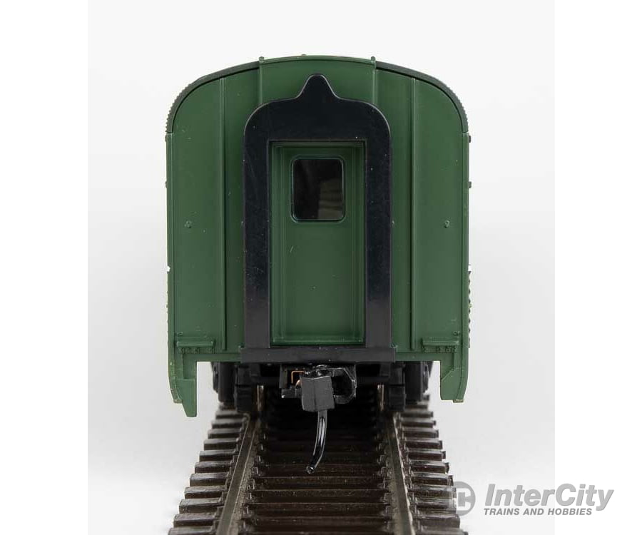 Walthers Mainline 30316 85 Budd Baggage-Railway Post Office - Ready To Run -- Northern Pacific