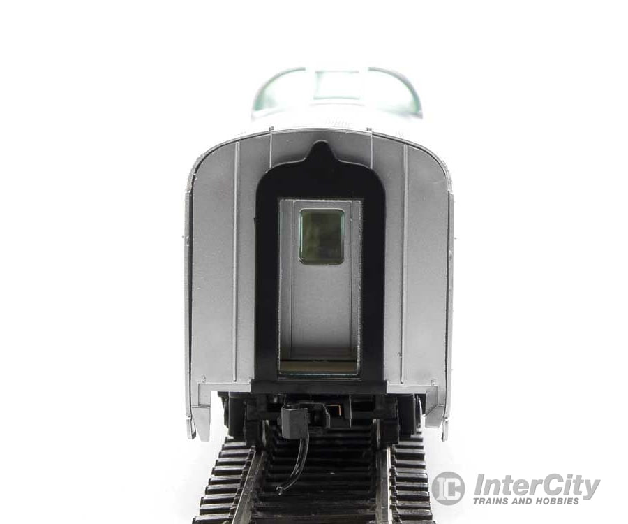 Walthers Mainline 30412 85 Budd Dome Coach - Ready To Run -- Painted Silver Unlettered Passenger