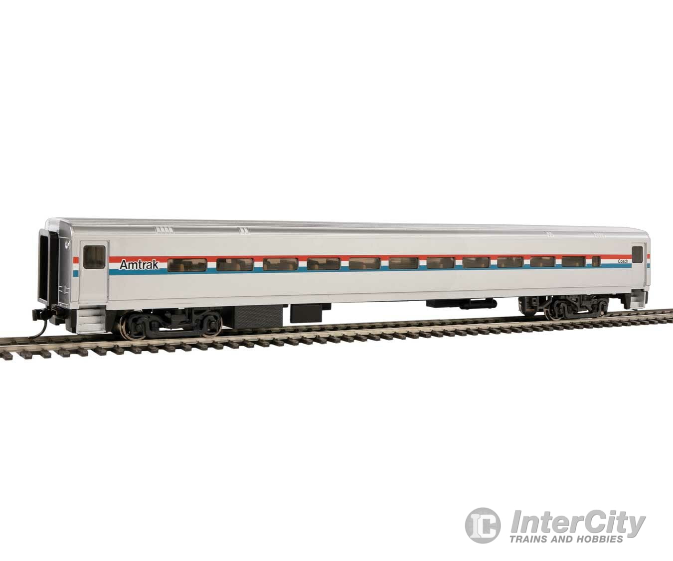 Walthers Mainline 31000 85 Horizon Fleet Coach - Ready To Run -- Amtrak(R) (Phase Iii; Equal Red