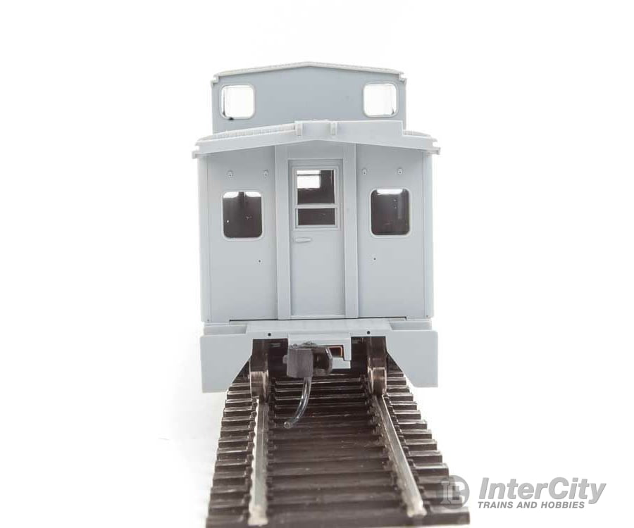 Walthers Mainline 8750 International Wide-Vision Caboose - Ready To Run -- Undecorated Kit Freight