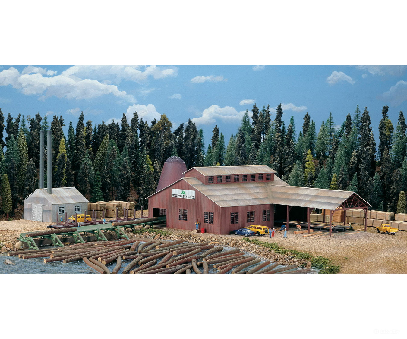 Walthers Cornerstone 3236 Mountain Lumber Company Sawmill -- Kit Structures