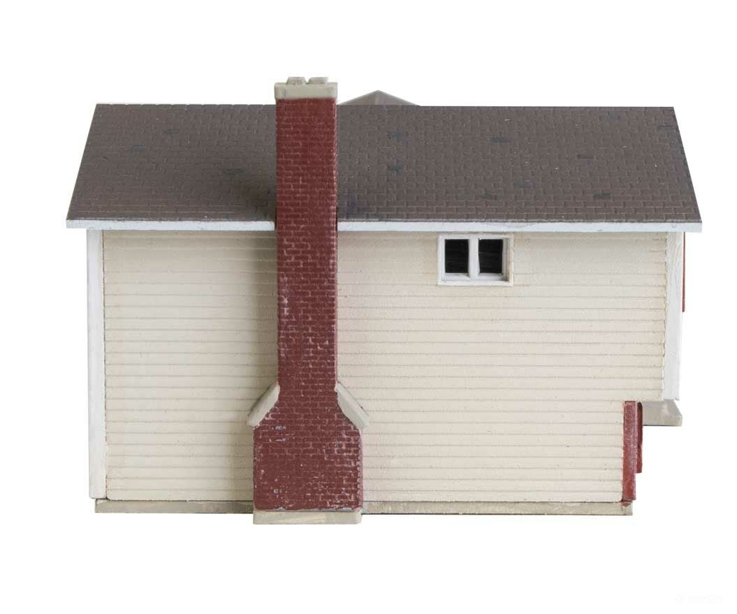 Walthers Cornerstone 3840 Split-Level House -- Kit - 4 X 2-1/4 1-1/2 10.2 5.7 3.8Cm Structures