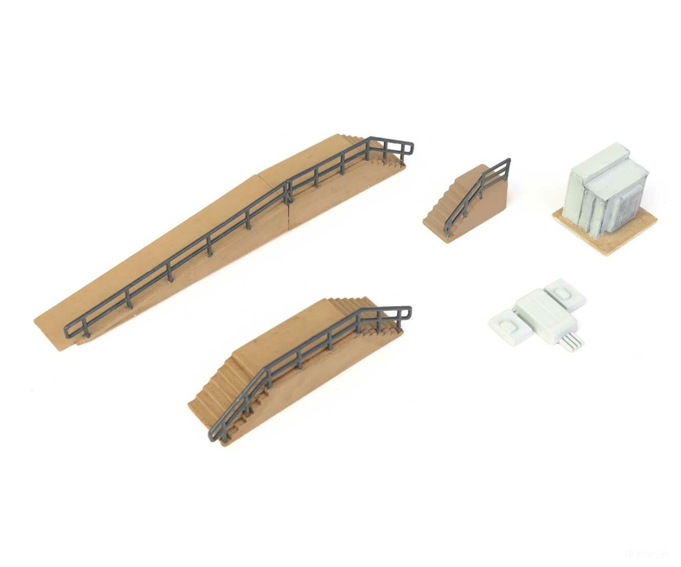 Walthers Scenemaster 3864 Concrete Grocery Warehouse -- Kit - 12 X 6-3/4 3-3/16’ 30.4 17.1 8Cm