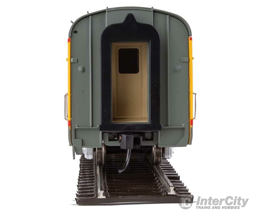 Walthers Proto 14103 85 Budd 10-6 Sleeper - Lighted Union Pacific(R) Heritage Fleet -- Willie James